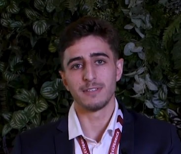 <span style="background-color:#AFA990"> Mário César  </span>